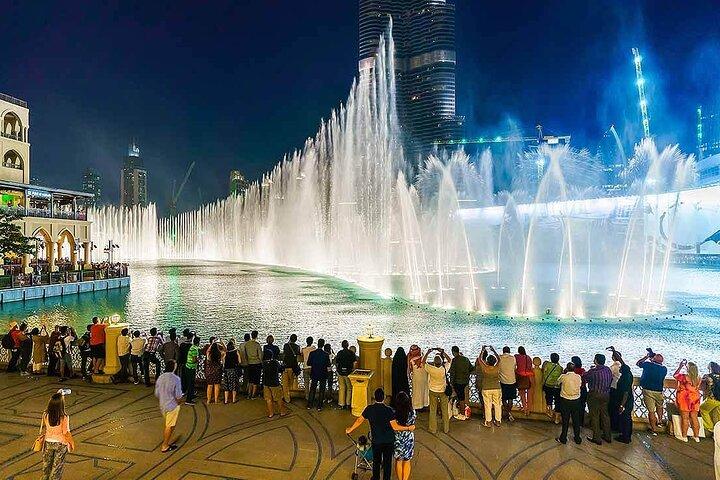 Entrada al Burj Khalifa en la cima, con traslados, Dubái