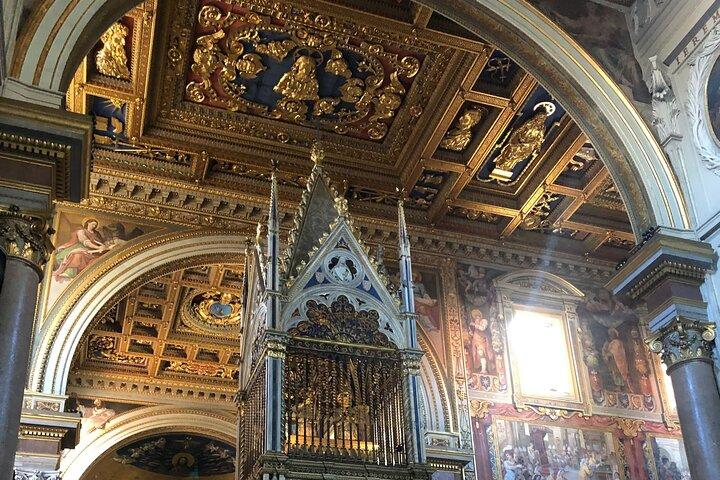 Via Crucis Catholic Pilgrim Walking Tour in Rome