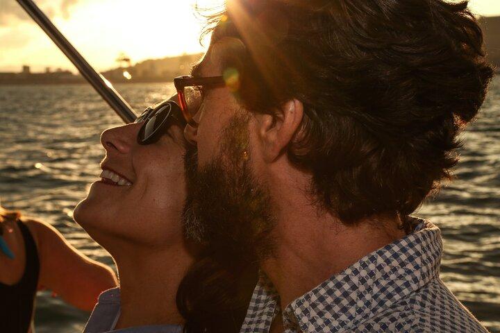 Sunset Private Sailing Experience em Barcelona até 12 hóspedes