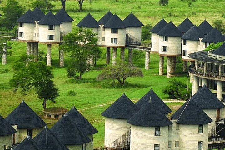 3-daagse Tsavo East National Park en Taita Hills Sanctuary op Jeep
