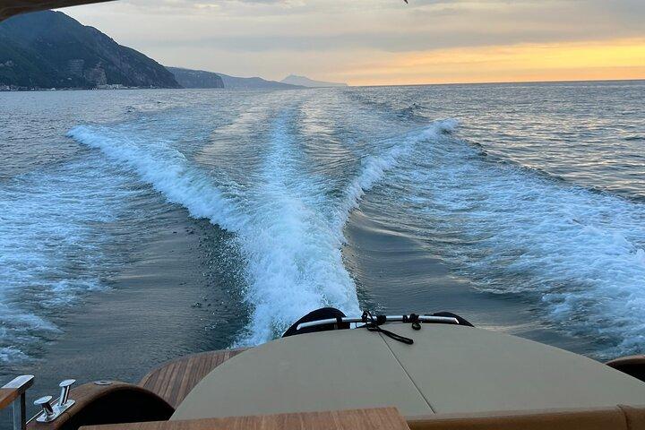Tour en Barca de Capri y visita a la Grotta Azzurra