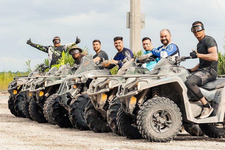 Miami ATV Noleggio con attrezzature di sicurezza e video