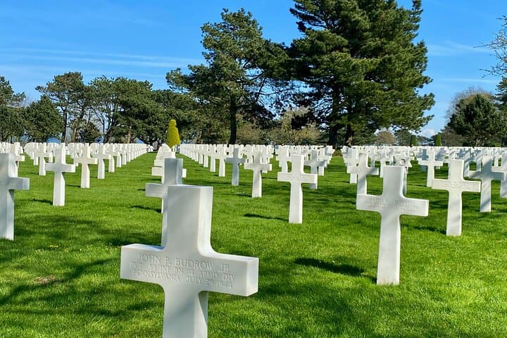Normandy Omaha, Utah Landing Beaches Small-group Trip from Paris