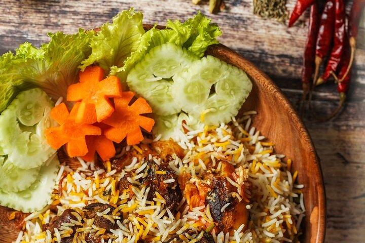 Private Food-Tour: Probieren Sie die besten Speisen von Dhaka