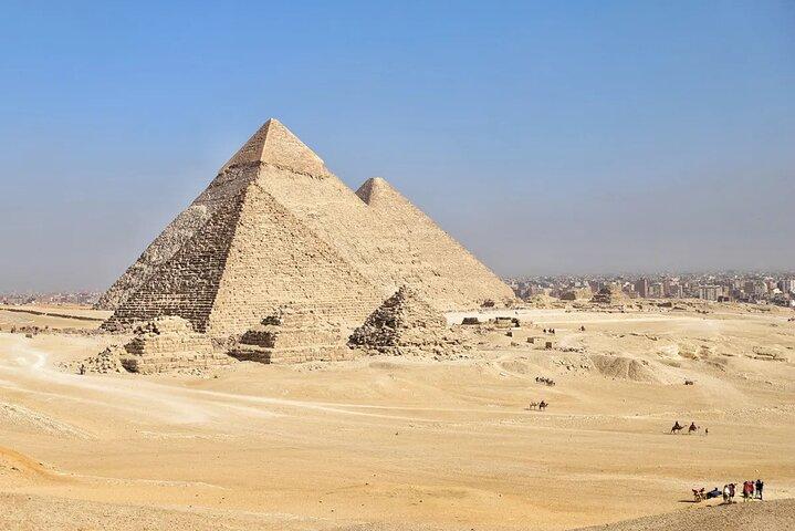Cairo Tour by Plane (Museum & Pyramids) from Sharm El Sheikh