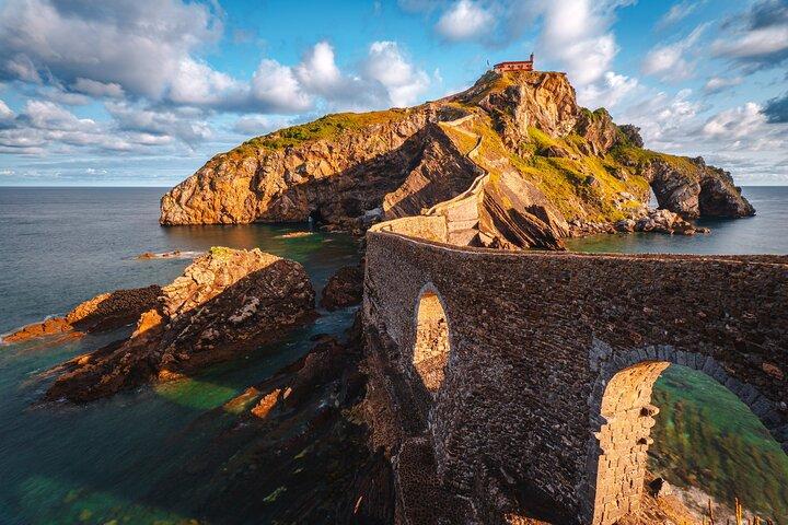 Gaztelugatxe Zugang, Bermeo & Gernika Führung von Bilbao