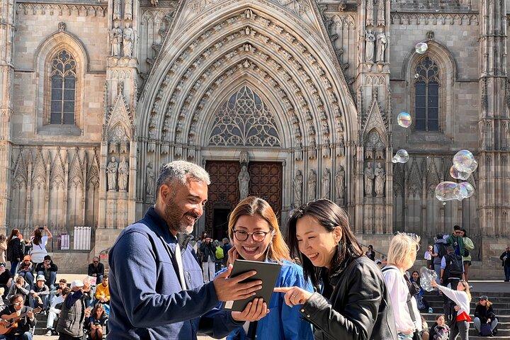 バルセロナ ゴシック地区ツアーとフラメンコ ショー