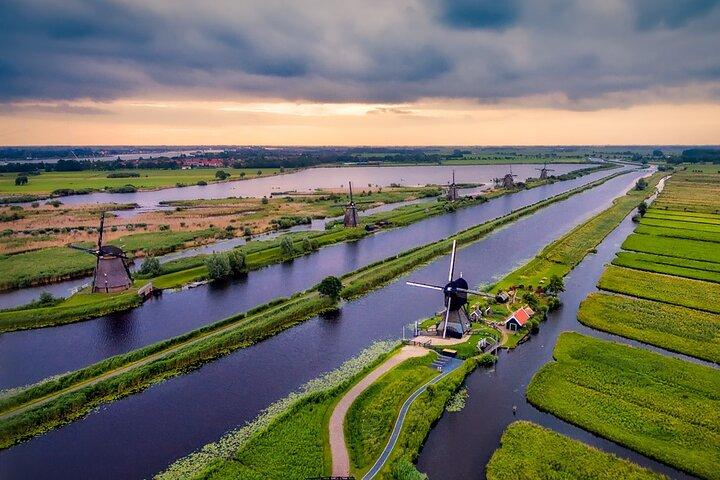 Kinderdijk Windmühlen und Delft Kleingruppentour ab Amsterdam