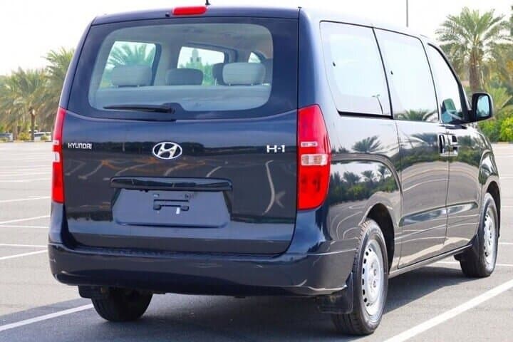 Arrival Transfer: Cape Town Airport CPT to Cape Town by Minivan