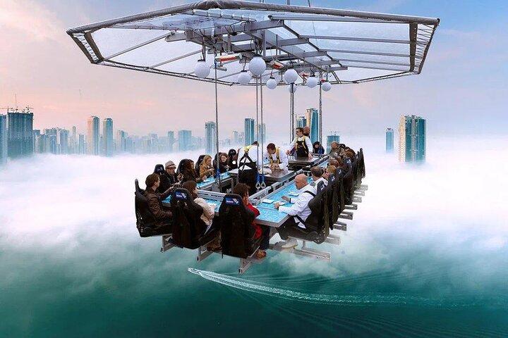 Diner in de lucht bij Dubai Marina