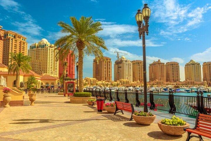Visite Doha: Highlights Tour da cidade de Doha e cruzeiro de Dhow