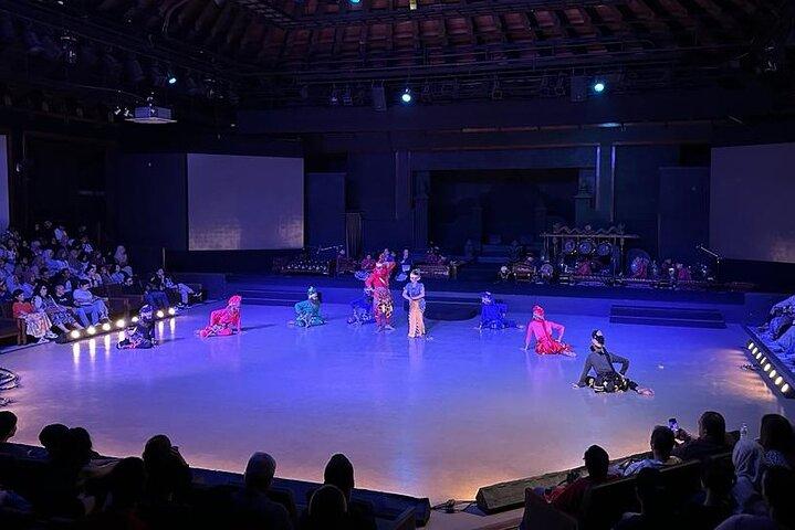 Visite privée du spectacle de ballet Ramayana à Prambanan avec dîner