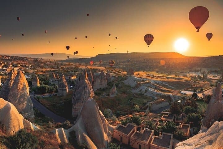 8 Days: Discover Istanbul, Cappadocia, Ephesus, P.kale by flights