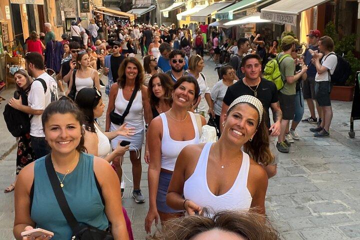 Excursão guiada semiprivada de caminhada em Cinque Terre saindo de Florença