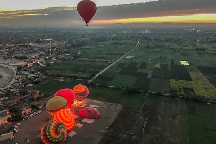 Balloon Experience with Personalized Photography