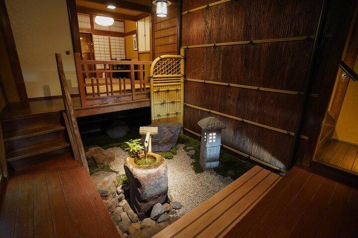 京都プレミアムナイトグルメツアー in 祇園（9品＋料理＋日本酒試飲）