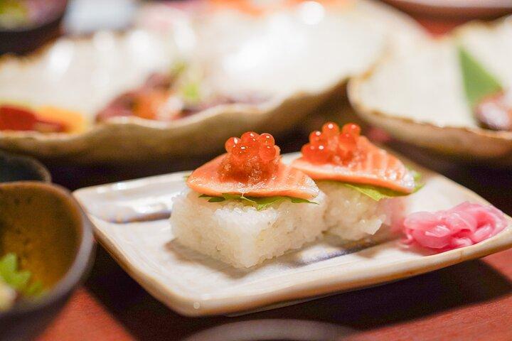 京都ナイトグルメツアー in 祇園（9品＋料理＋日本酒試飲6品）