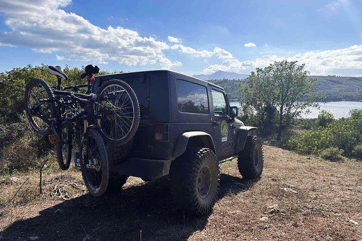 Esperienza fuoristrada privata e tour in mountain bike ad Atene