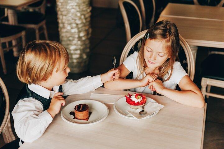 子供向けカルチェラタンでのパリのチョコレート体験ウォーキング ツアー