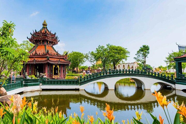 Heldags tur i den gamle by og Erawan Museum