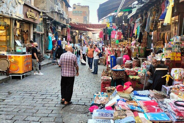 エジプトのムスエム、サラエルディンの城塞、エルハーリリハーンへの日帰り旅行