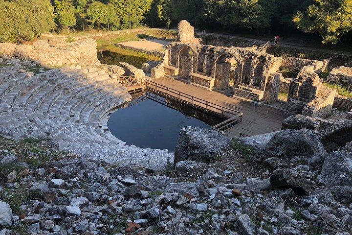 Privat dagstur til Saranda Gjirokaster og Butrint fra Tirana