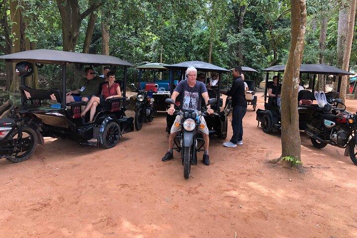 Esplora l'alba di Angkor Wat con colazione