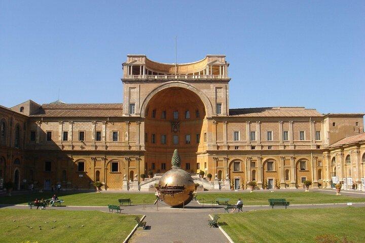 Group Tour Vatican Museum & Sistine Chapel