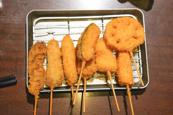 Osaka Local Foodie Walking Tour in Dotonbori and Shinsekai