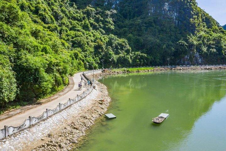 2 jours 1 nuit Explorez la baie de Lan Ha et l'île de Cat Ba depuis Hanoi