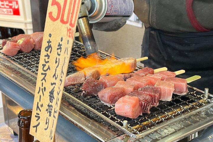 Mercado de Peixes Tsukiji: Por Trás das Cenas e 10 Degustações de Frutos do Mar