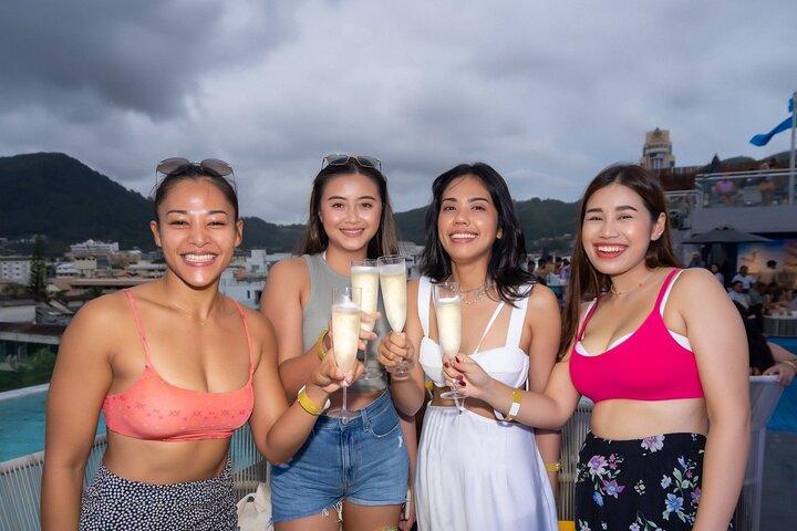 Sailaway Poolparty Phuket