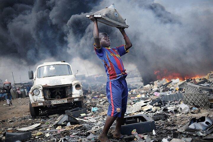 Experiencia de reciclaje y residuos electrónicos de Accra en Agbogbloshie