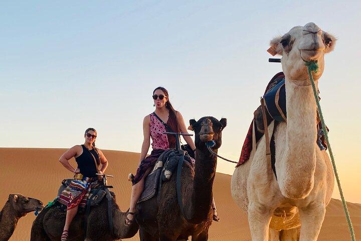 Tour privato di 4 giorni da Marrakech a Fes attraverso il deserto di Merzouga