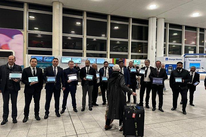 ロンドンからドーバークルーズ港へのプライベート送迎サービス