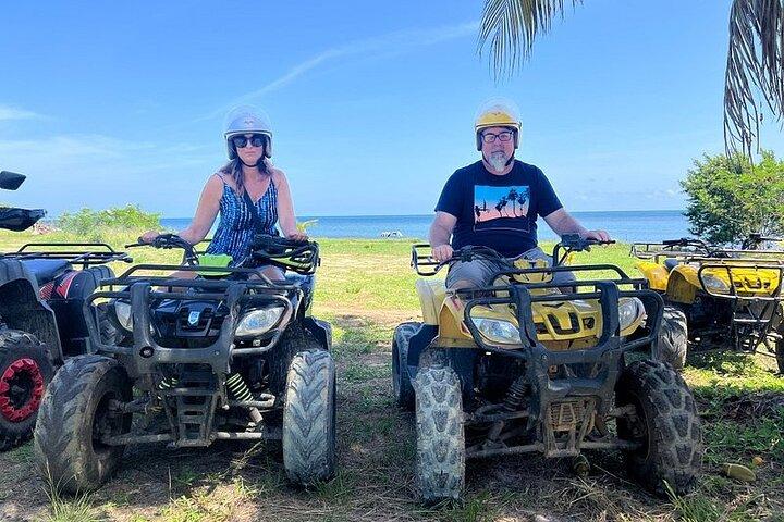Roatan Bästa terräng ATV, matprovning och strand