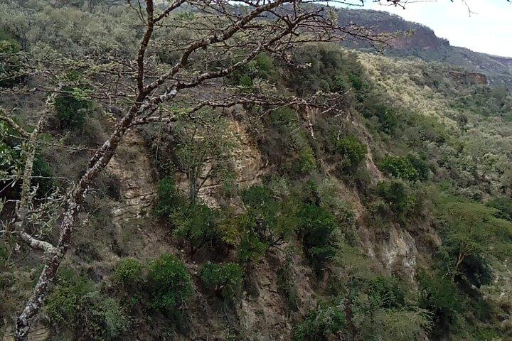 Visite privée de 2 jours au lac Nakuru et au parc Hell's Gate