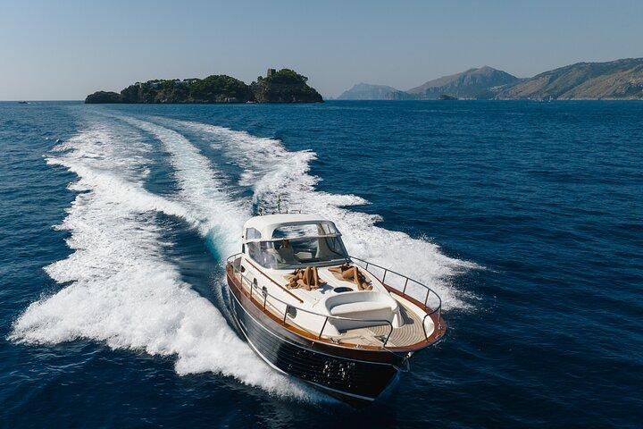 Passeio de barco particular para Capri saindo de Positano