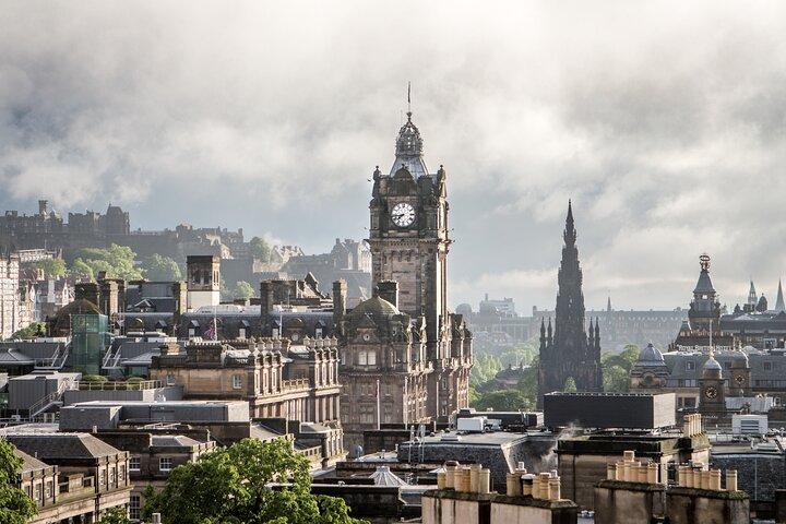 Edinburgh: Old Town's Highlights Walking Tour