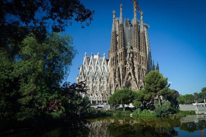 Segelerlebnis und Sagrada Familia Tour