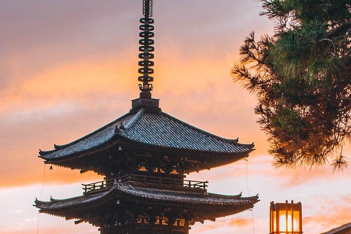 2 Stunden Nachtwanderung durch ganz Gion mit Snack