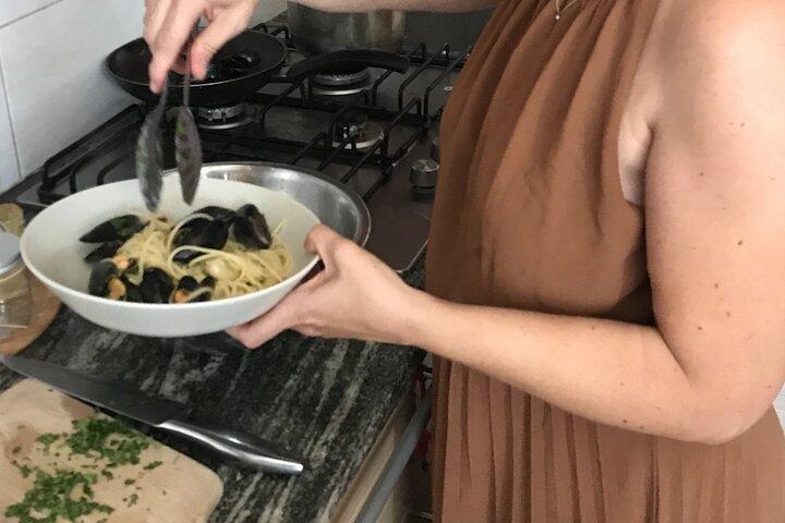 3 つのレシピと 3 つの味のペルージャ料理教室