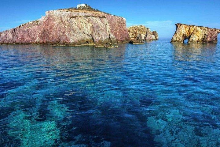 PAROSアンティパロス島＆デスポティコ島プライベートプレミアムボート旅行