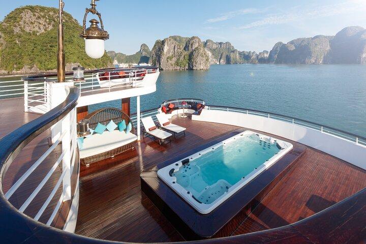 Cruzeiro estelar de 3 dias para explorar a Baía de Halong saindo de Hanói