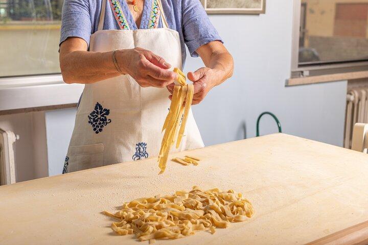 Lezione di Cucina Romagna Privata in Tavola a Rimini