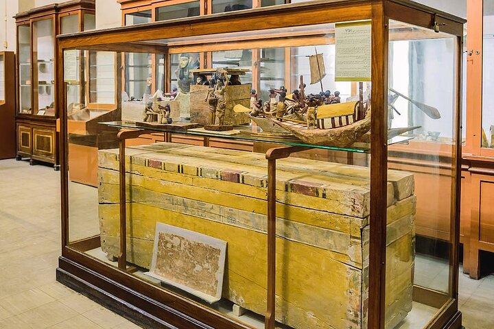 ギザのピラミッド、エジプト博物館、カイロ城塞へのプライベートツアー