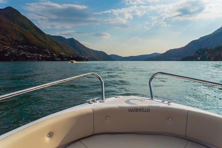 Private Boat Tour on Lake Como with Prosecco