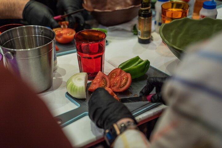 Aula de culinária em Atenas com compras no mercado central e almoço