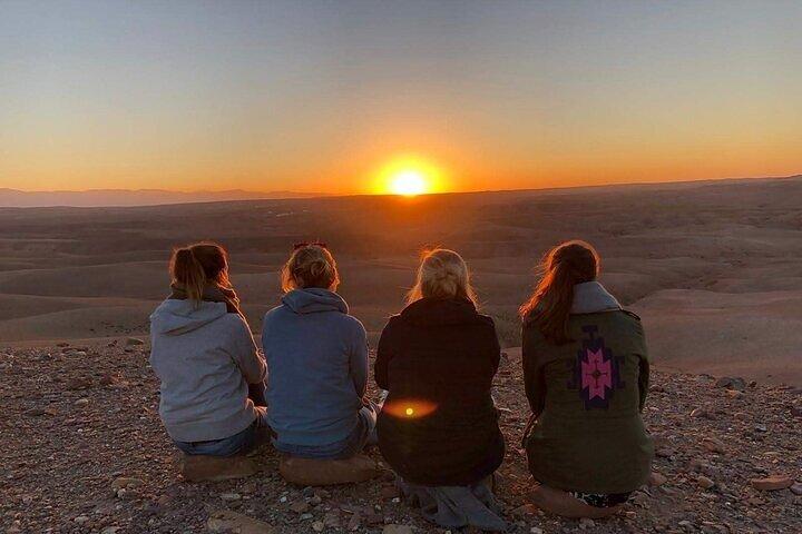 Marrakesh: Agafay Desert Sunset Quad Bike tour & Diner Show