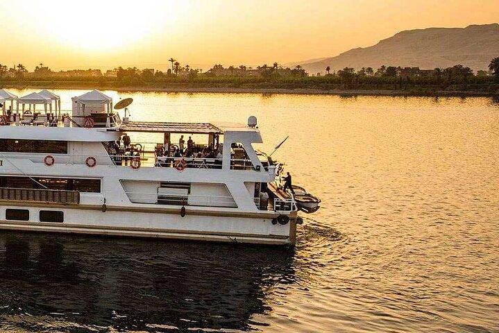 3 Nätters Nilkryssning från Luxor till Aswan med Sunrise Balloon